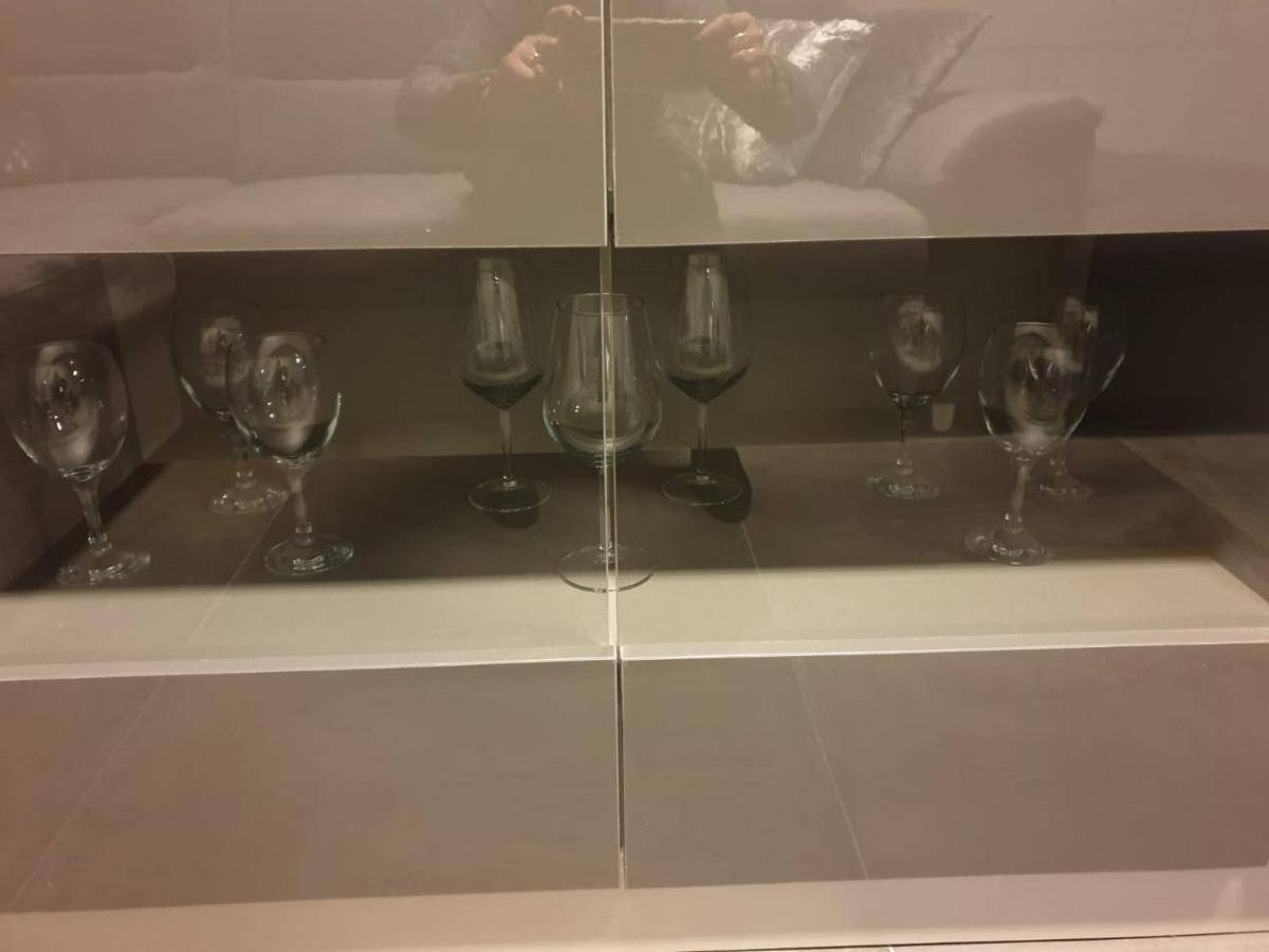 Apartament Skarbowa 1& Parking Leszno  Exterior foto