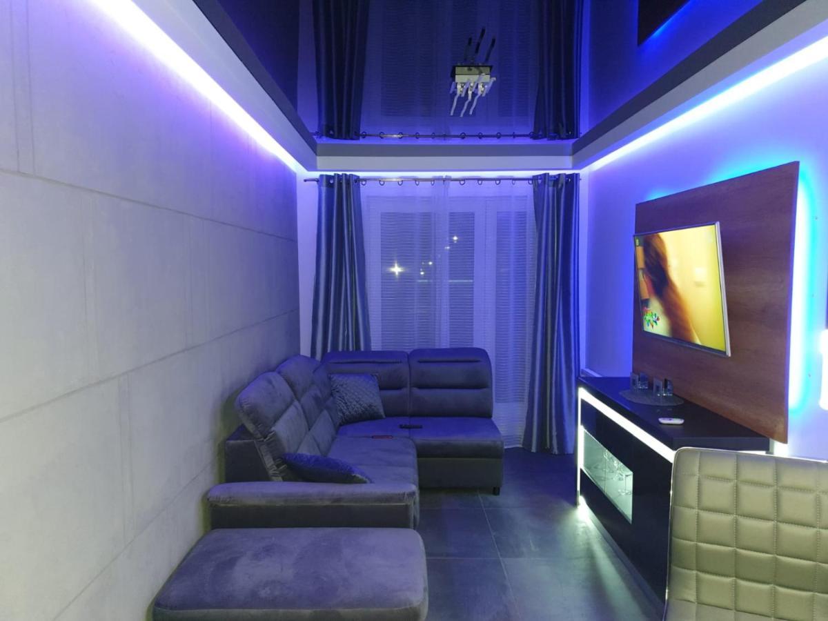 Apartament Skarbowa 1& Parking Leszno  Exterior foto